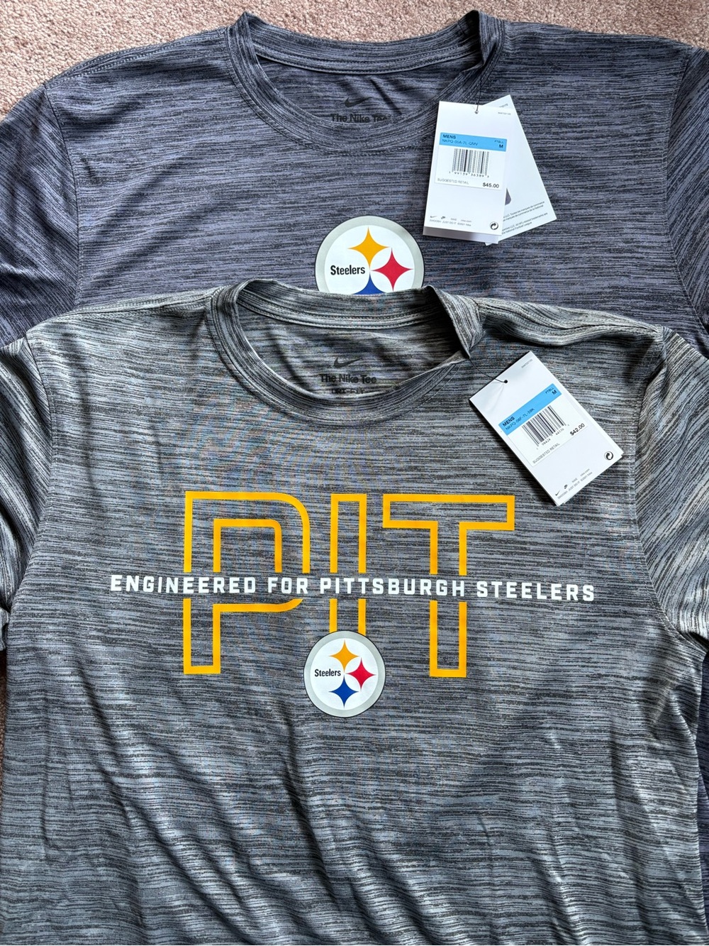 Nike Men’s Pittsburgh Steelers football NFL set of 2 tshirts size medium NWT